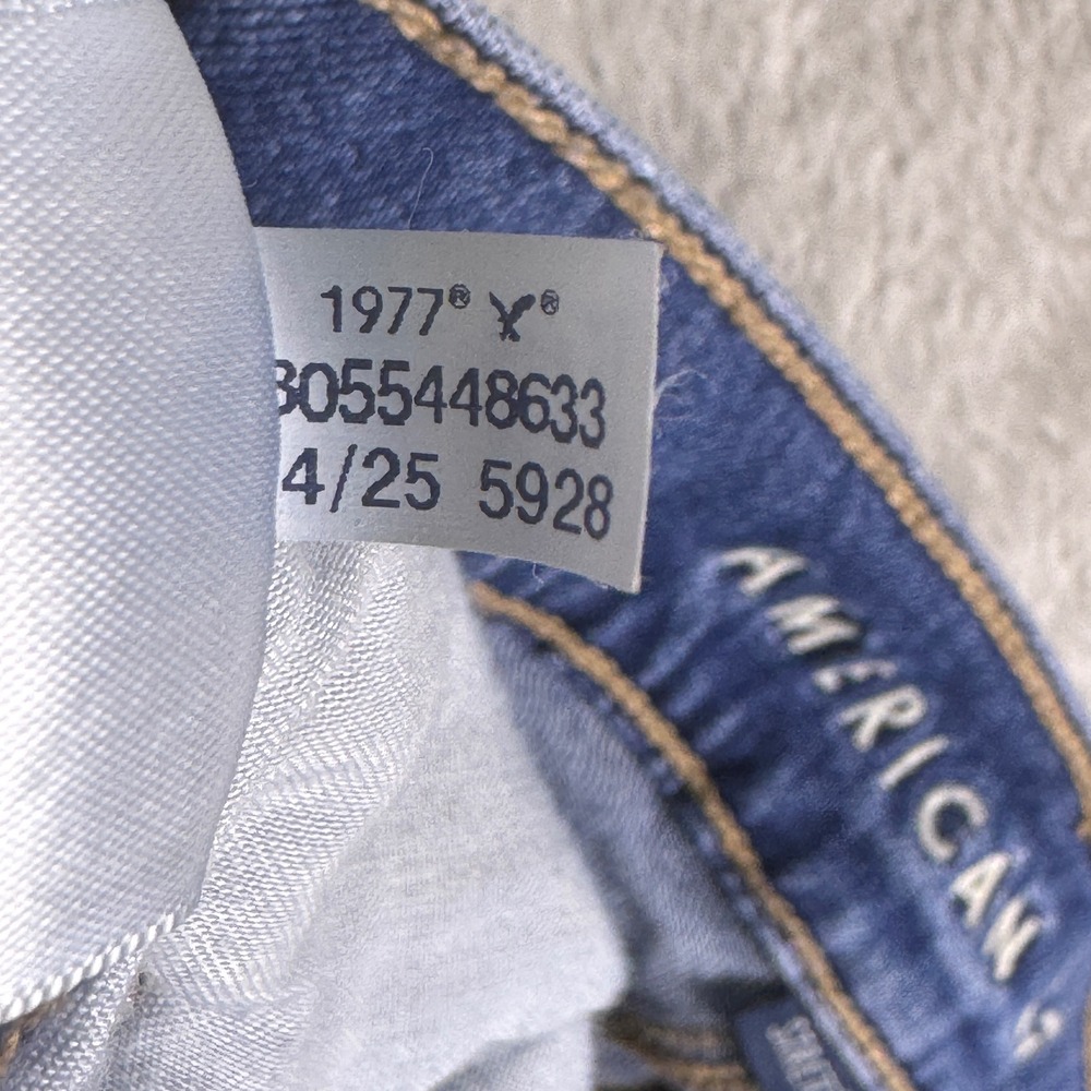 American Eagle Super High-Rise Ankle Straight Blue Seam Front 6 Reg Selvedge - Picture 13 of 13